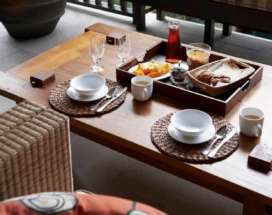 TeVakaroa Tropical Breakfast